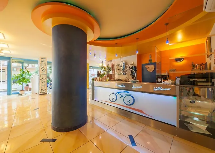 Hotel Senior