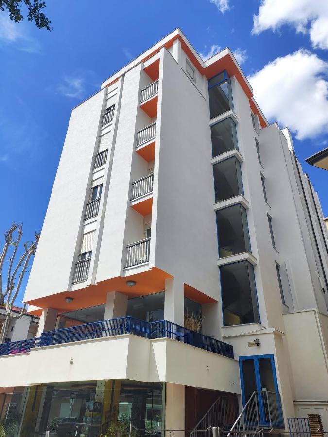 Hotel Senior